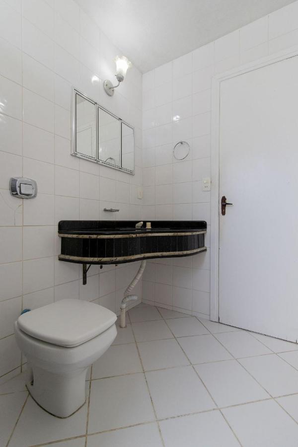 Clr84 - Calcadao, Garagem, 1 Dorm Climatizado Balneario Camboriu